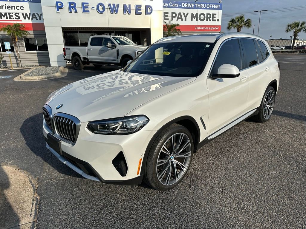 Used 2024 BMW X3 sDrive30i w/ Convenience Package image 2