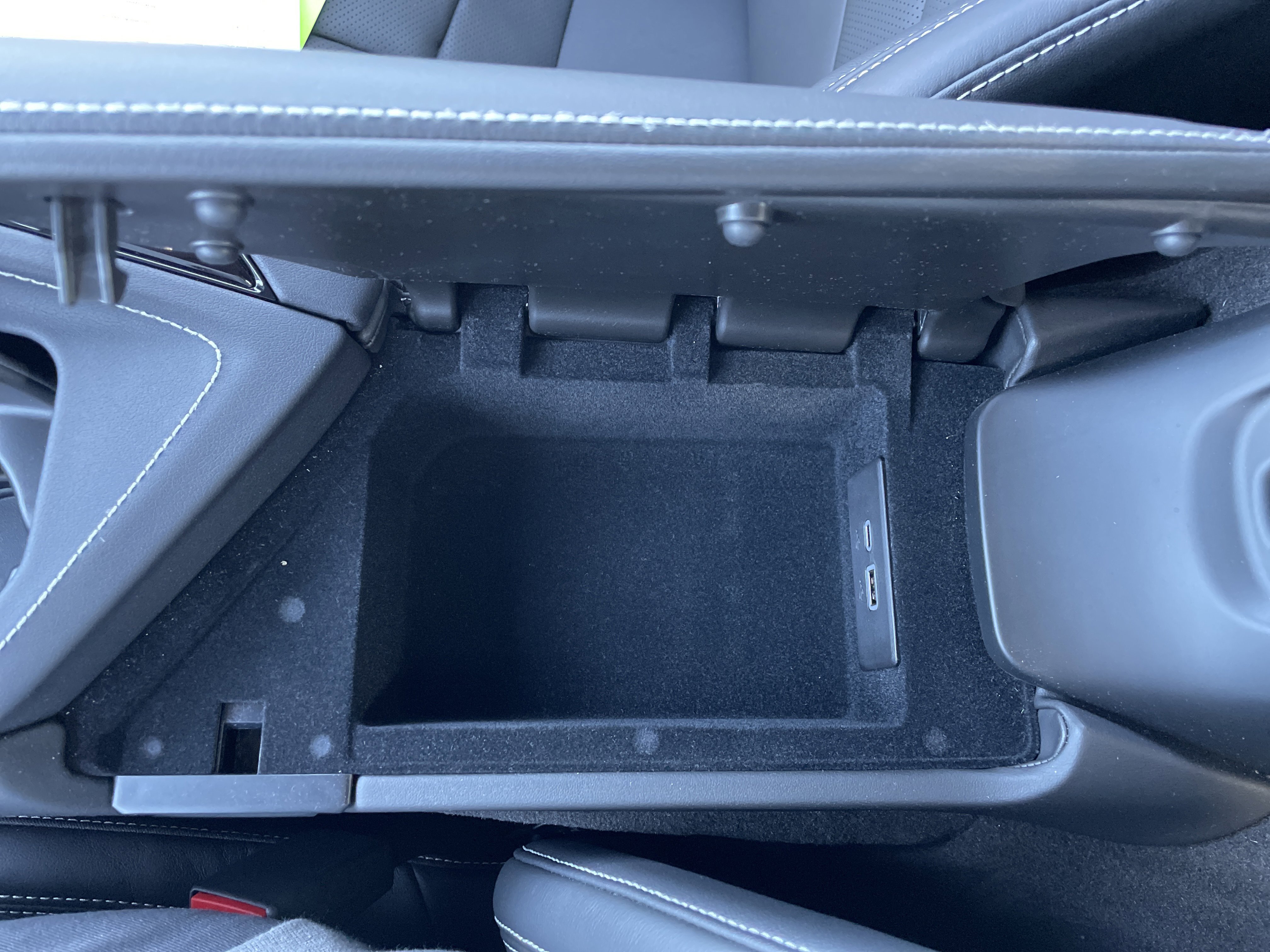 Certified 2025 Chevrolet Corvette Stingray Coupe w/ 1LT image 34