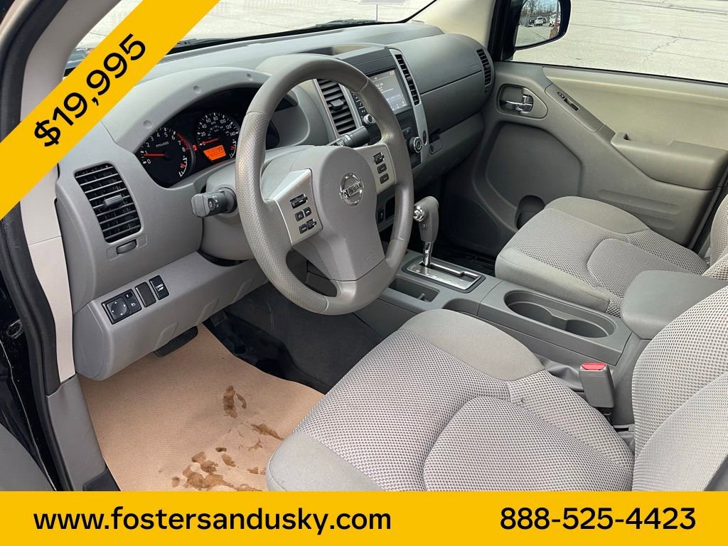 Used 2019 Nissan Frontier SV image 17