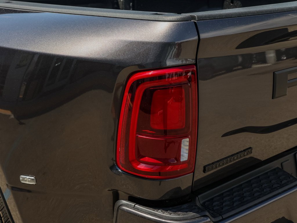 New 2026 RAM 3500 Big Horn AWD/4WD image 8