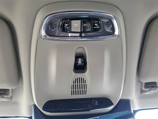 Used 2021 Volvo V90 T6 Cross Country image 22