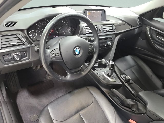 Used 2015 BMW 320i xDrive Sedan AWD/4WD image 24