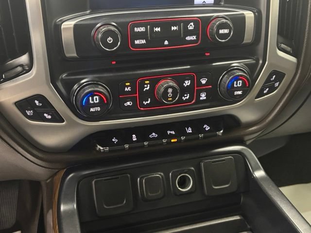 Used 2015 GMC Sierra 1500 SLT w/ SLT Crew Cab Value Package AWD/4WD image 31