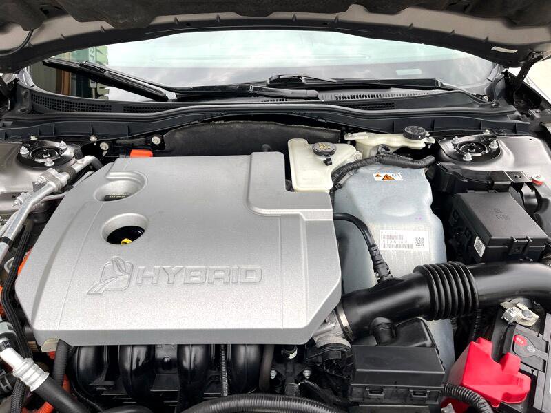 Used 2011 Ford Fusion Hybrid image 48