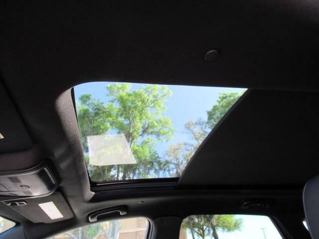 Certified 2025 Cadillac XT5 Premium Luxury image 19