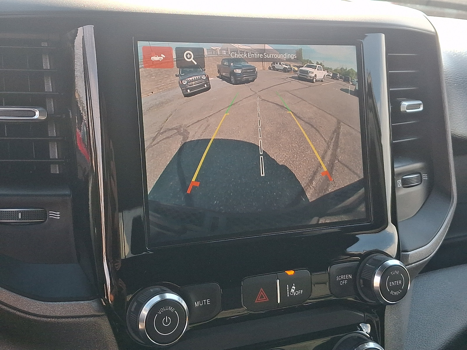 Used 2025 RAM 1500 Tradesman AWD/4WD image 15