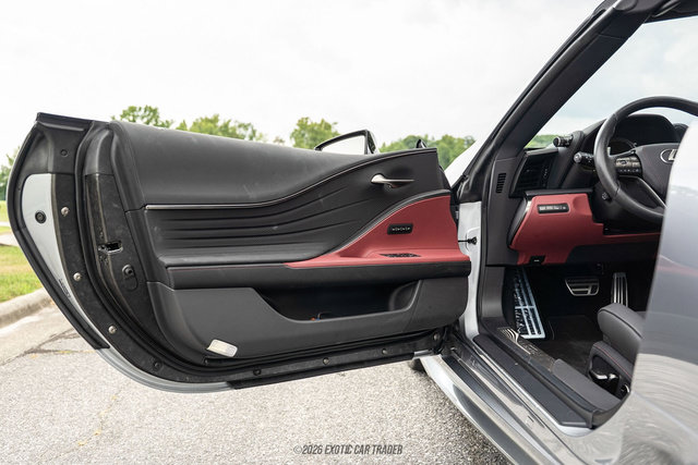 Used 2022 Lexus LC 500 Convert w/ Accessory Package RWD image 27