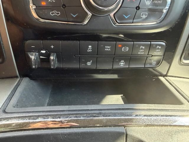Used 2018 RAM 2500 Big Horn w/ Sport Appearance Group AWD/4WD image 30