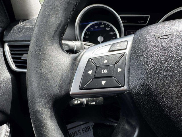 Used 2014 Mercedes-Benz GL 450 4MATIC image 25