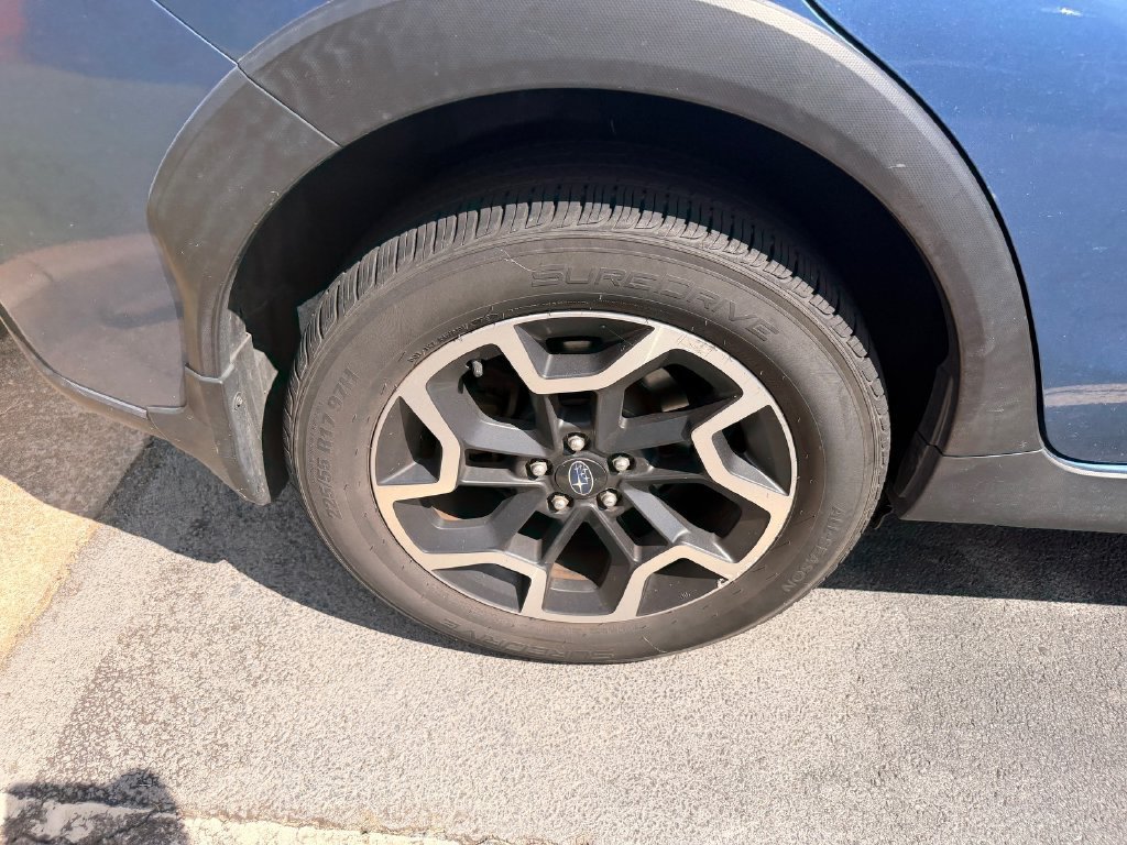 Used 2017 Subaru Crosstrek 2.0i Limited AWD/4WD image 9