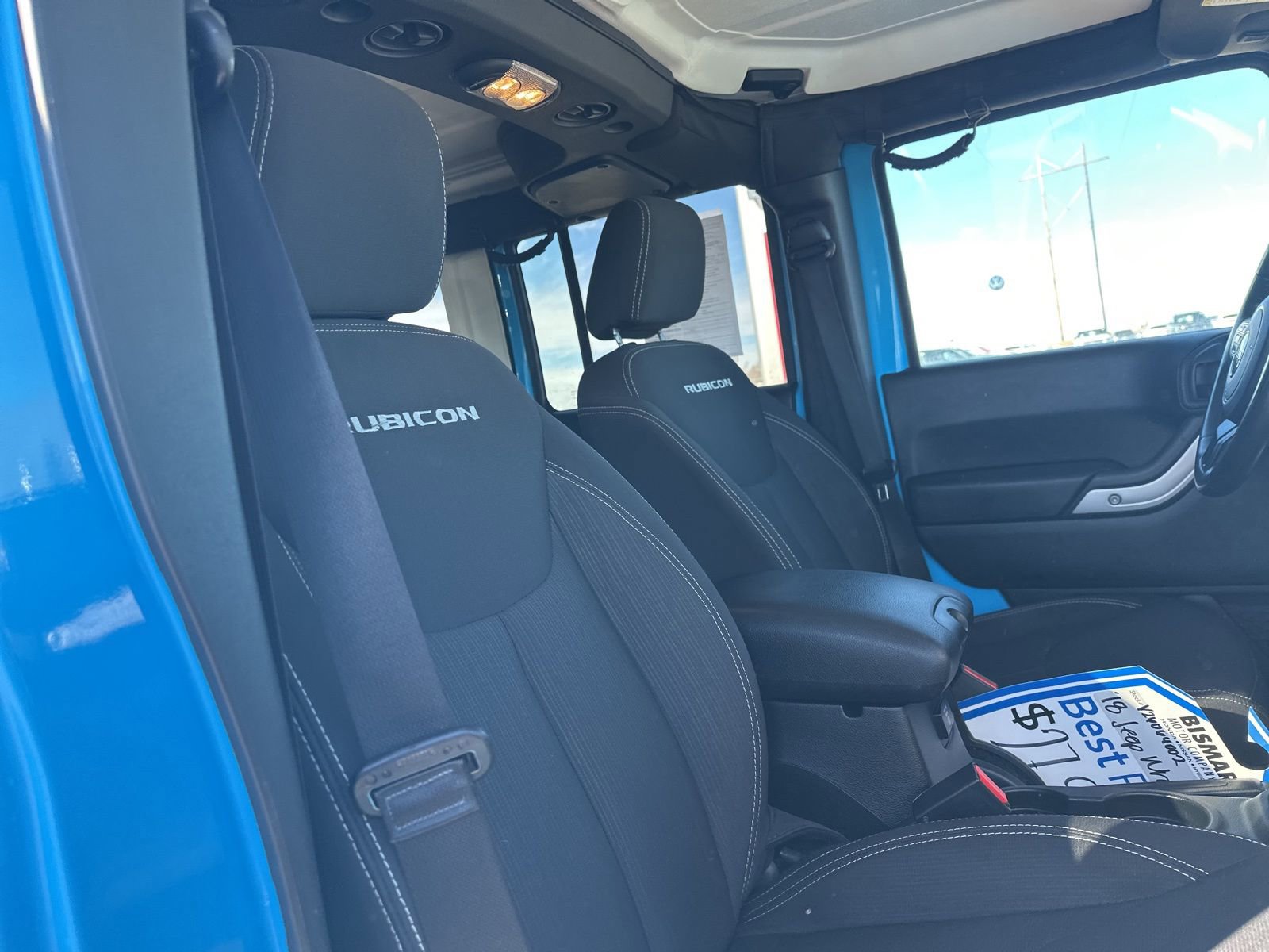 Used 2018 Jeep Wrangler Unlimited Rubicon w/ Cold Weather Group AWD/4WD image 36