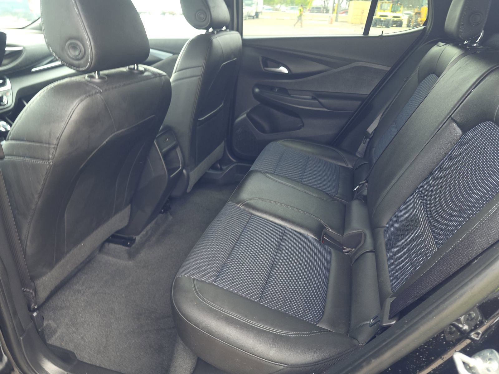 Used 2025 Buick Envista Preferred w/ Convenience I Package image 19