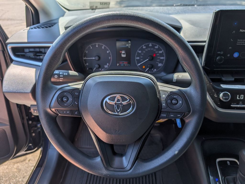 Used 2023 Toyota Corolla LE FWD image 13