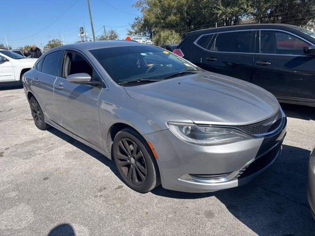 Used 2015 Chrysler 200 Limited FWD image 12