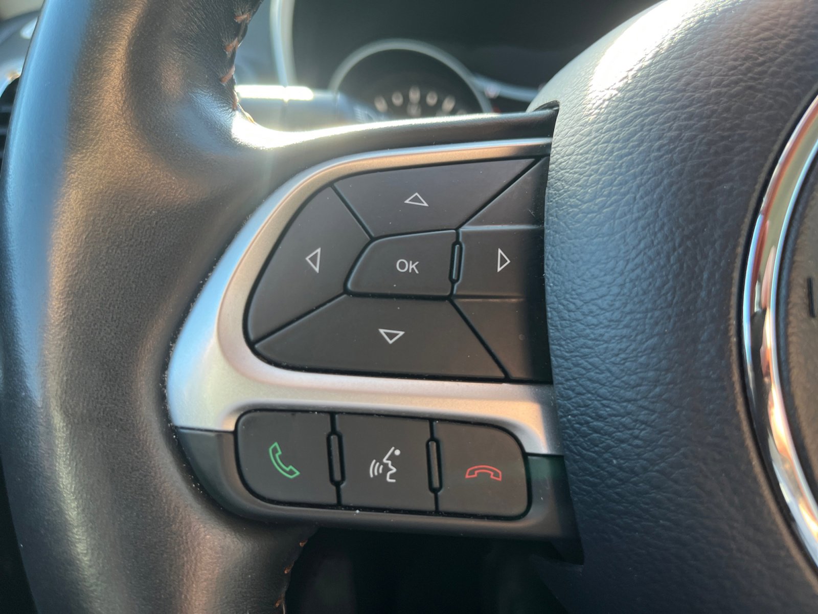 Used 2019 Jeep Compass Latitude w/ Popular Equipment Group AWD/4WD image 20
