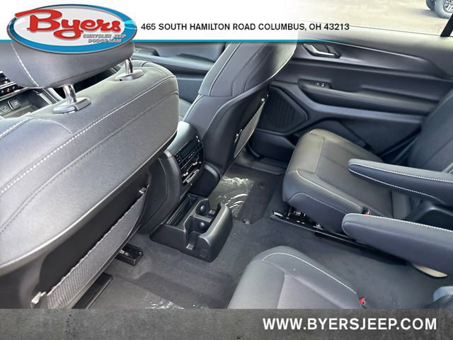 New 2025 Jeep Grand Cherokee L Laredo w/ Luxury Tech Group I image 30