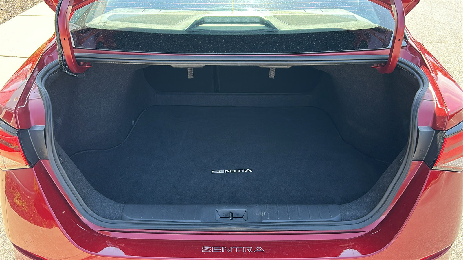 Certified 2024 Nissan Sentra SV w/ Trunk Package FWD image 6