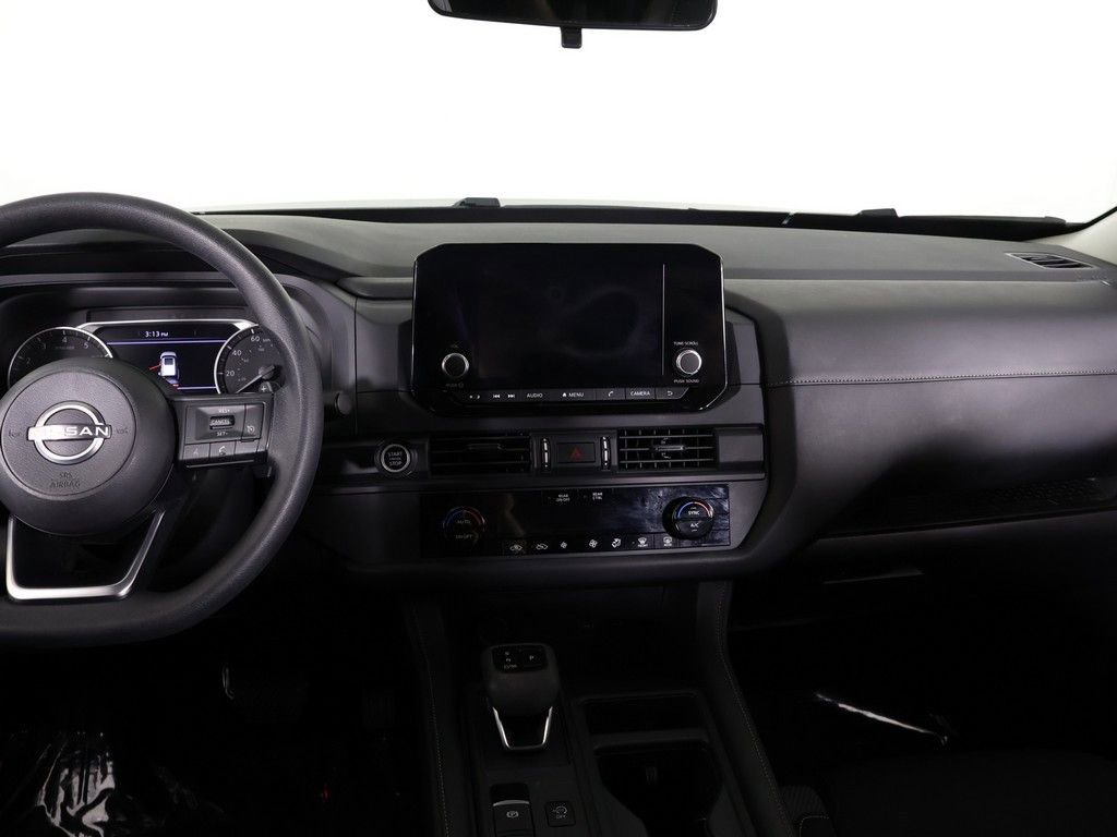 Used 2024 Nissan Pathfinder S image 34