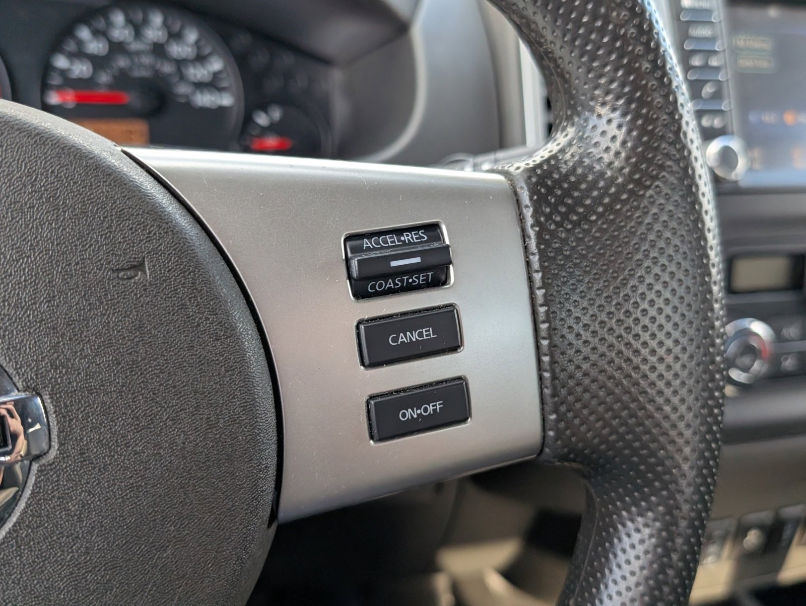 Used 2020 Nissan Frontier SV image 21