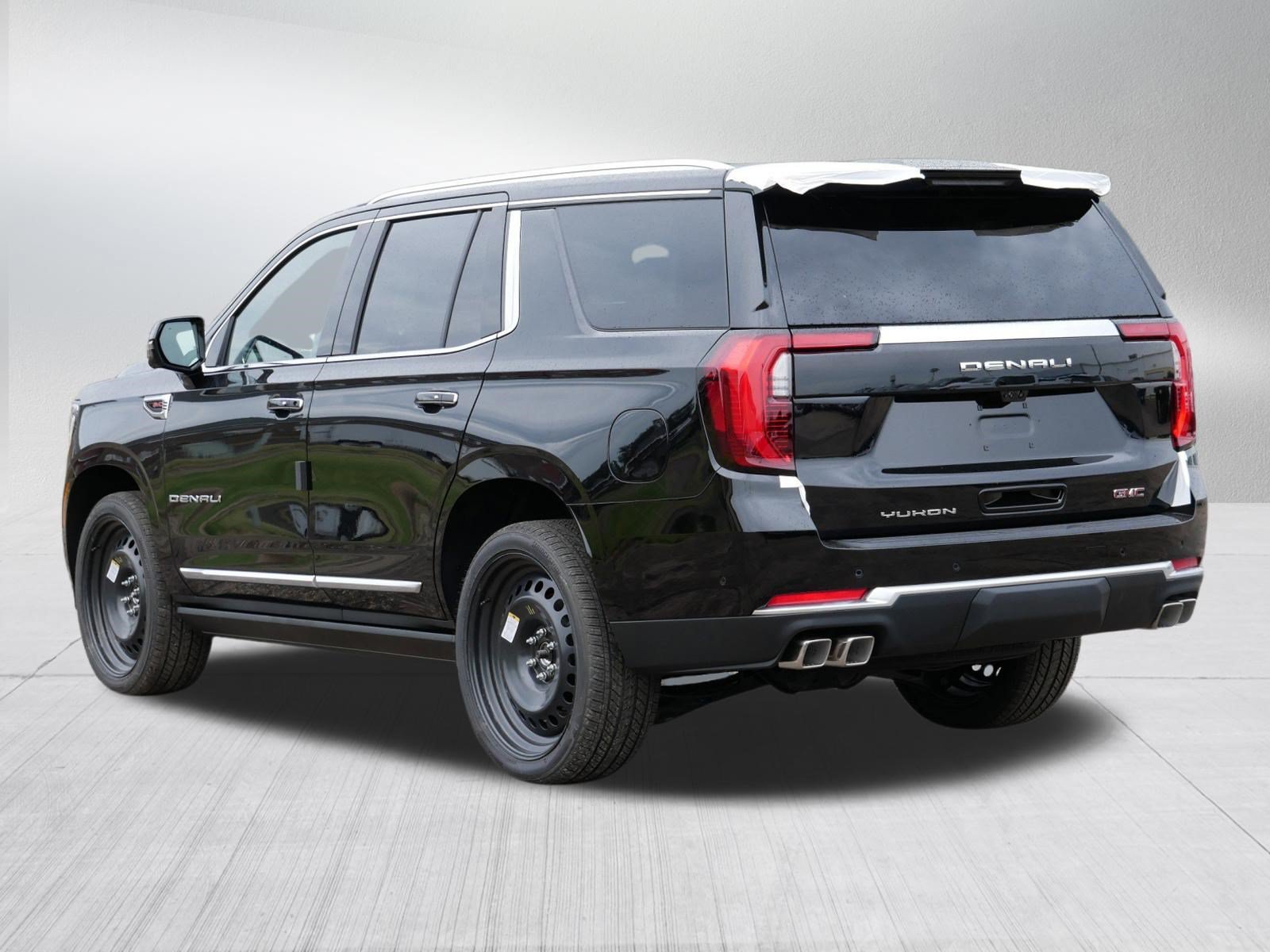 New 2026 GMC Yukon Denali w/ Denali Reserve Package AWD/4WD image 3