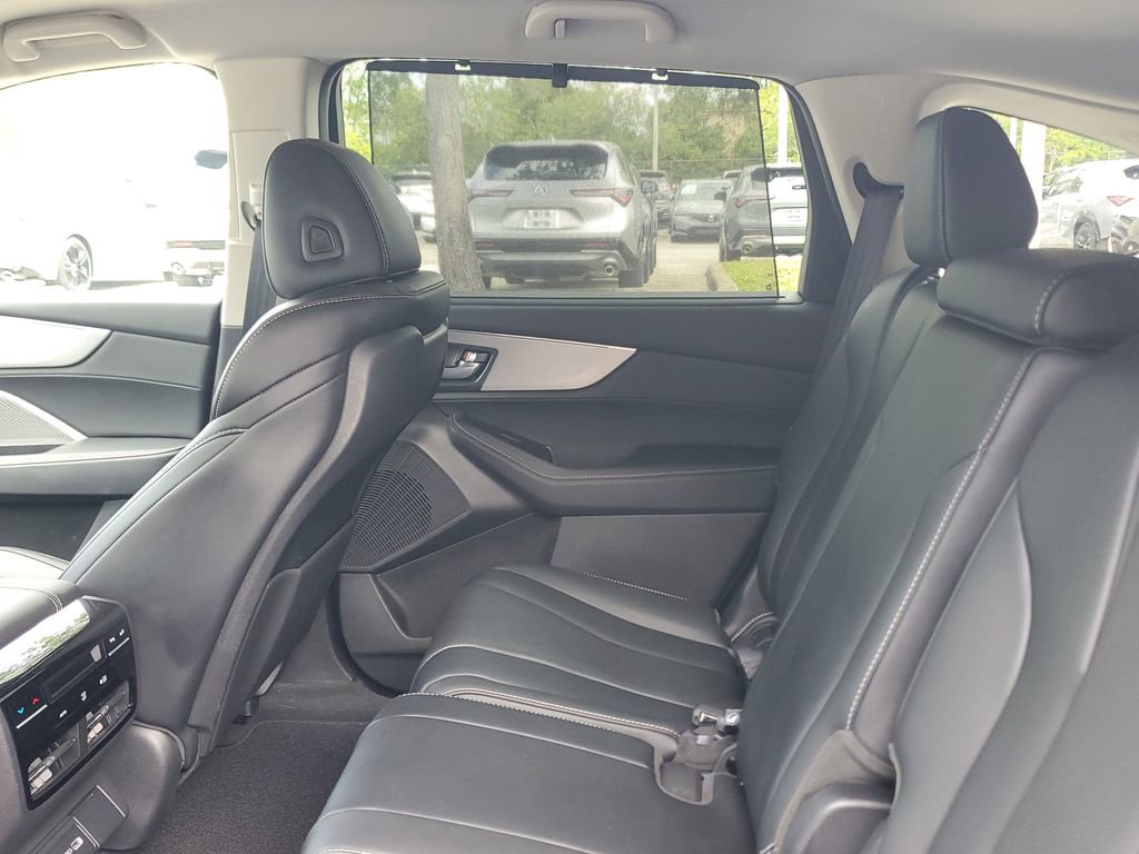 Used 2023 Acura MDX FWD w/ Technology Package image 7