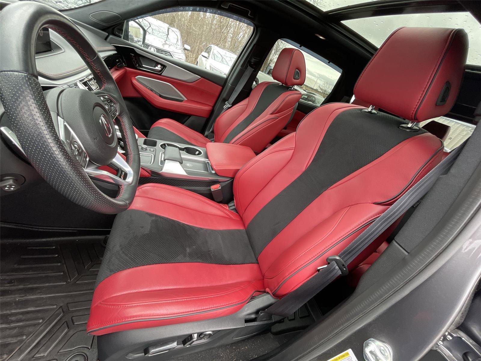 Used 2023 Acura MDX A-Spec image 14