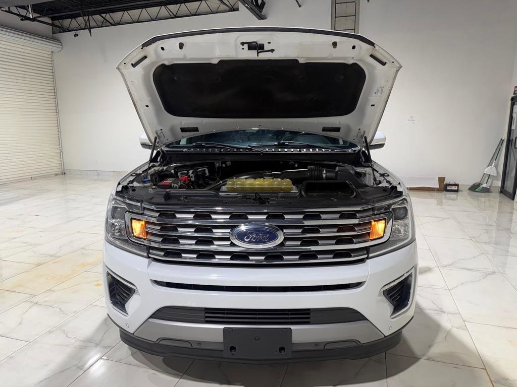 Used 2021 Ford Expedition Max Limited image 4