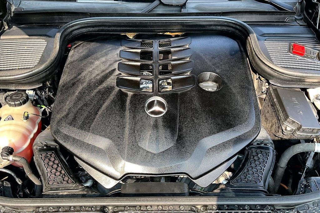 Certified 2021 Mercedes-Benz GLE 580 4MATIC image 9