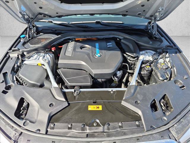 Used 2019 BMW 530e w/ Convenience Package RWD image 24