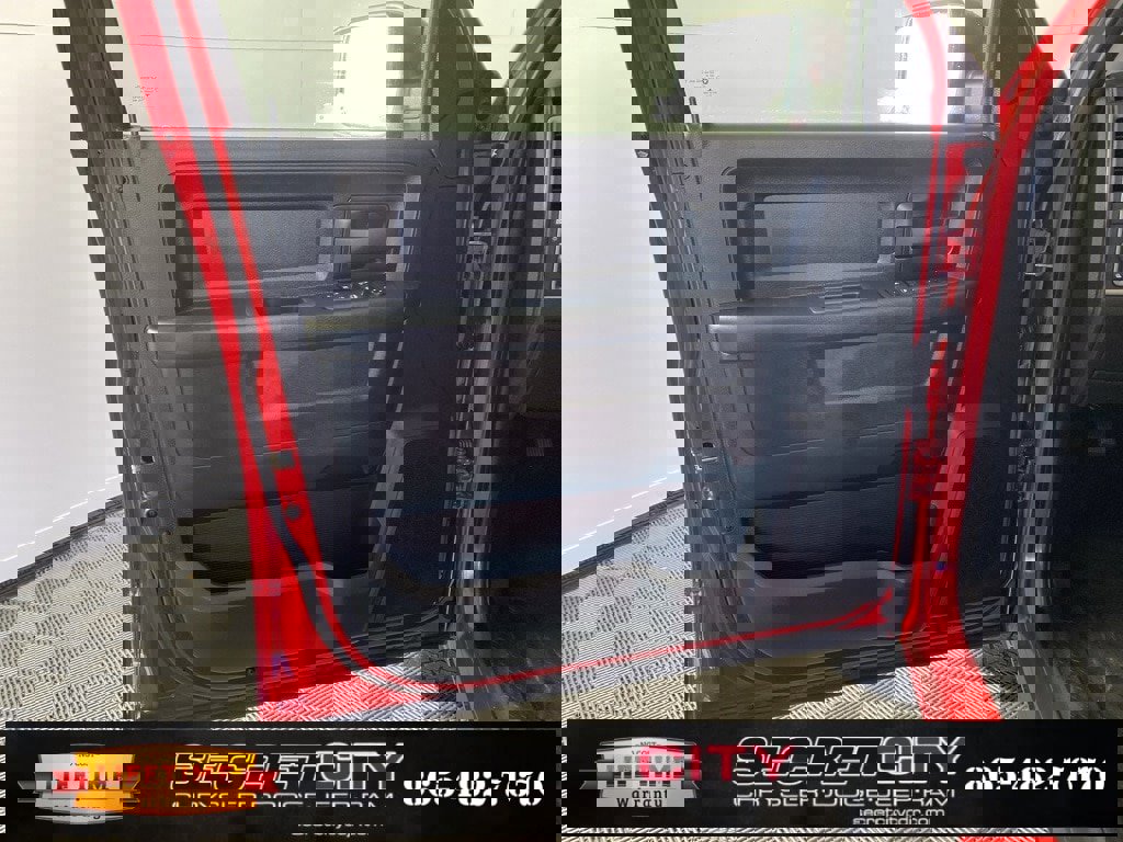 Used 2022 RAM 1500 Tradesman image 12