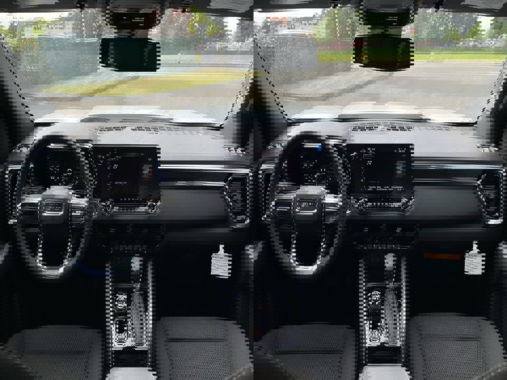 New 2025 GMC Canyon Elevation w/ Convenience Package image 53