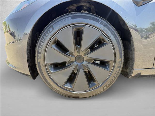 Used 2025 Tesla Model 3 Long Range RWD image 25