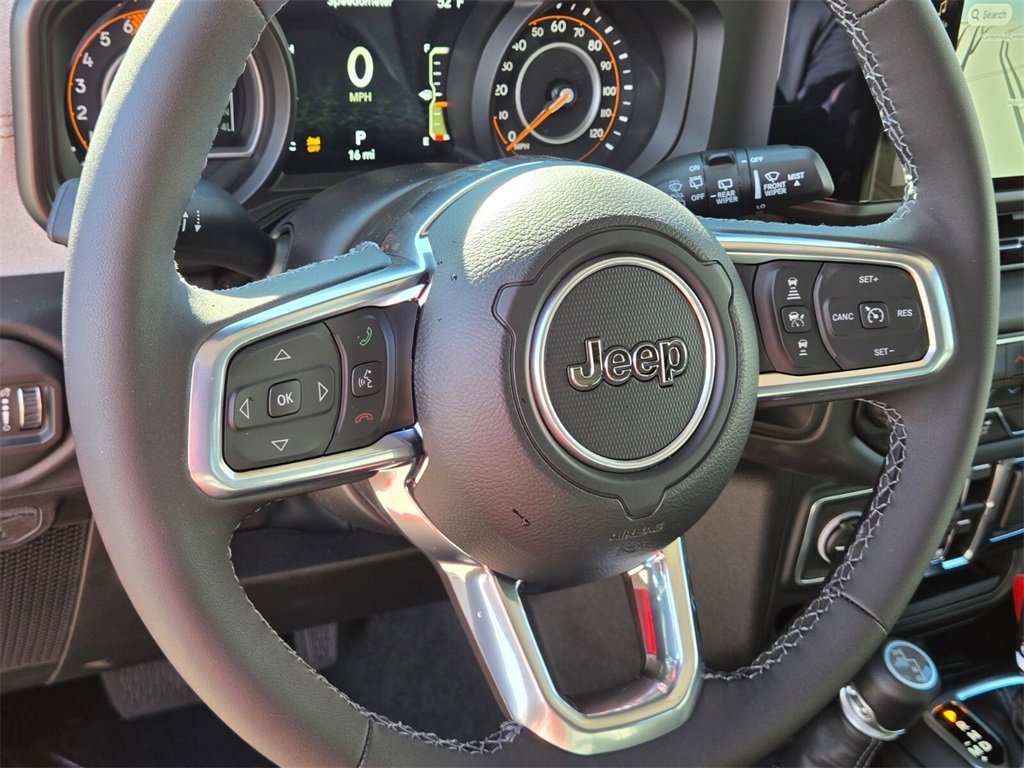 New 2026 Jeep Wrangler Unlimited w/ Technology Group image 12