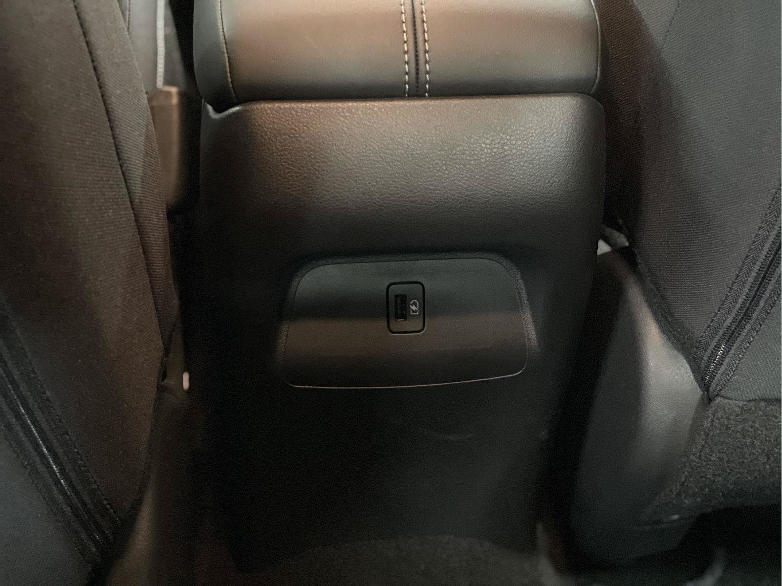 Used 2024 Nissan Sentra SV FWD image 25