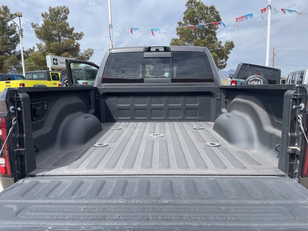 New 2024 RAM 2500 Big Horn w/ Night Edition image 38