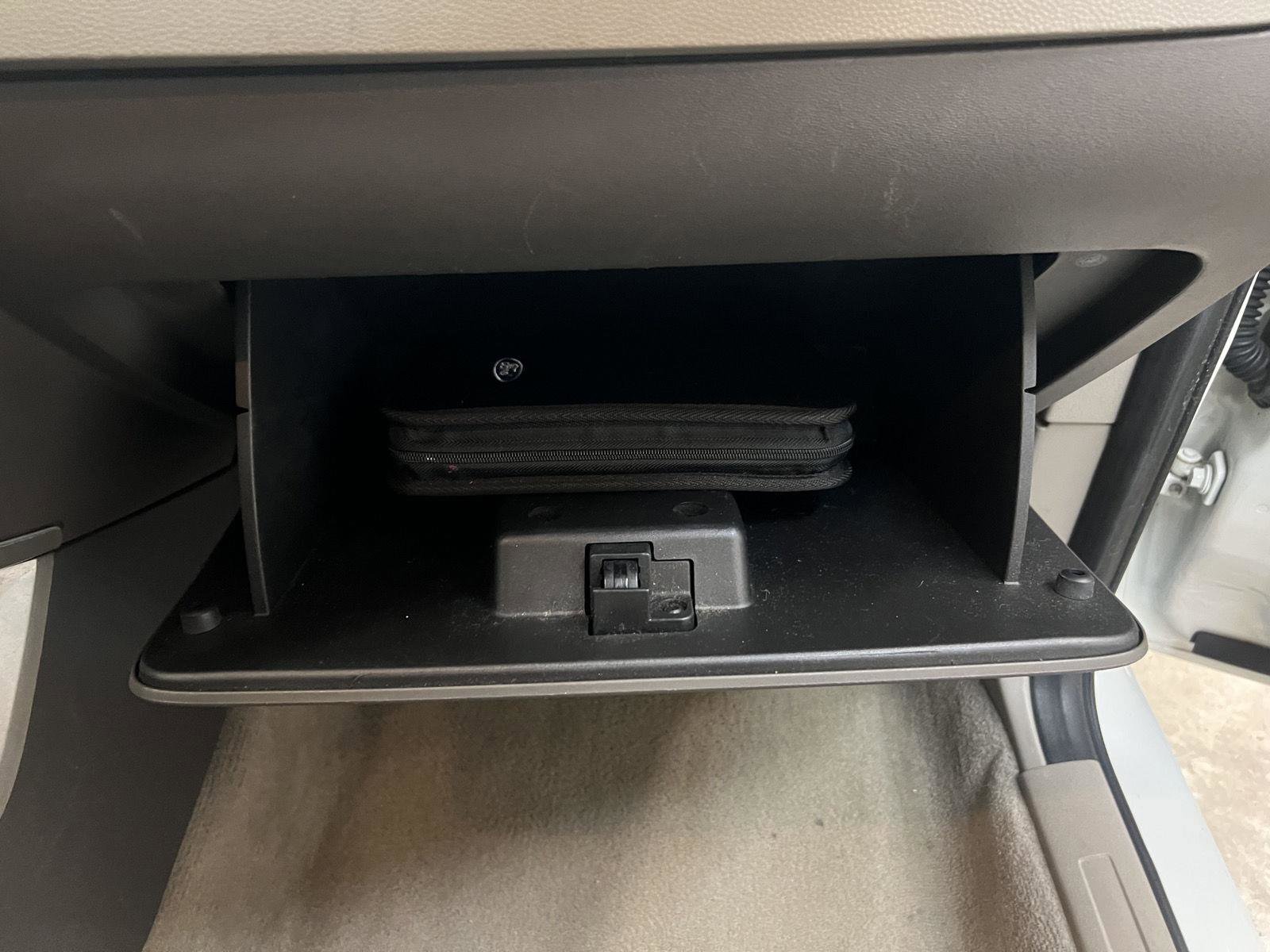 Used 2010 Ford Focus SE image 28