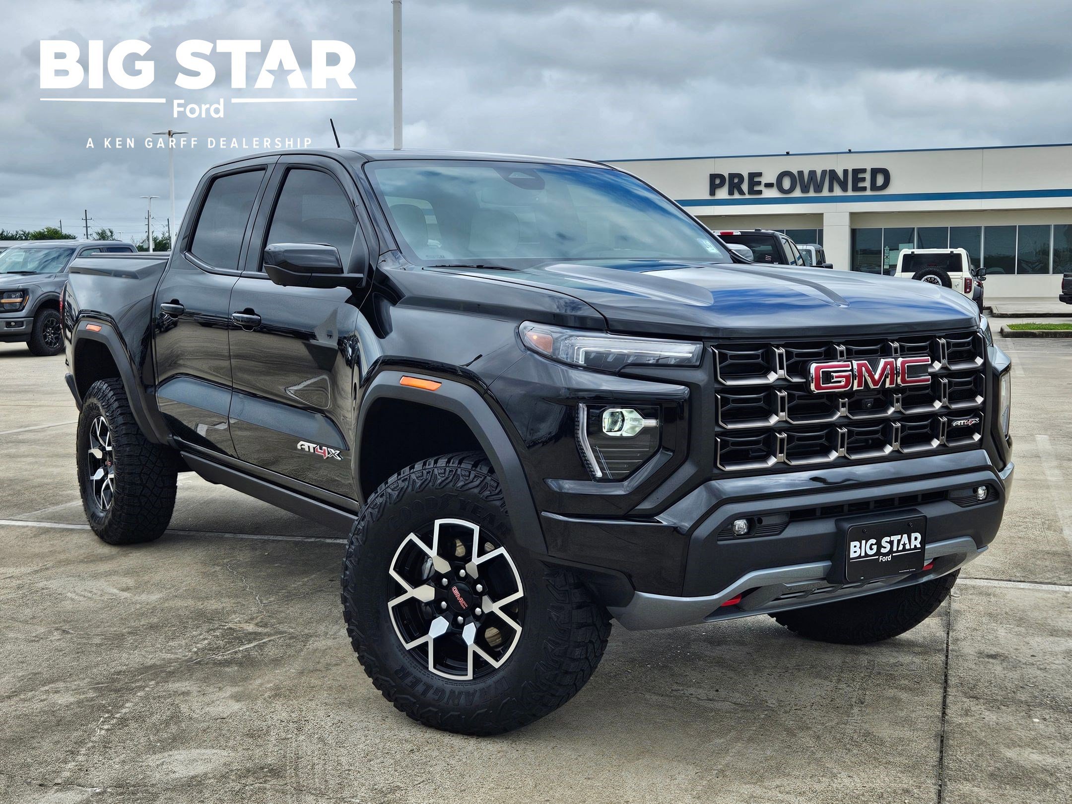 Used 2025 GMC Canyon AT4 w/ AT4X Package image 1