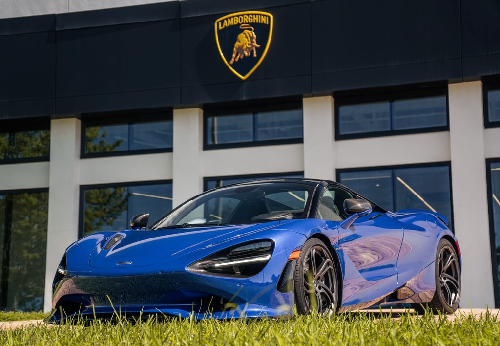 Used 2024 McLaren 750S Spider RWD video 1