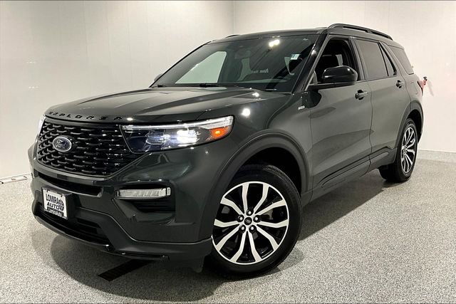 Used 2024 Ford Explorer ST-Line w/ Class IV Trailer Tow Package image 3