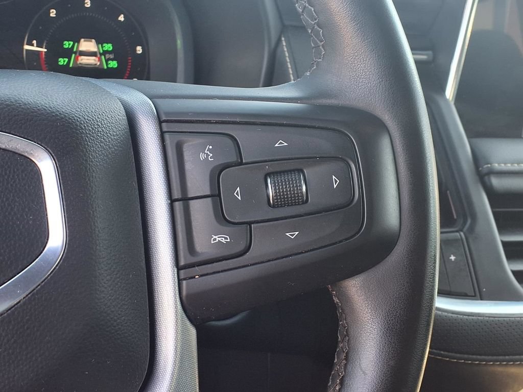 Used 2023 GMC Yukon XL SLT w/ SLT Luxury Package RWD image 15