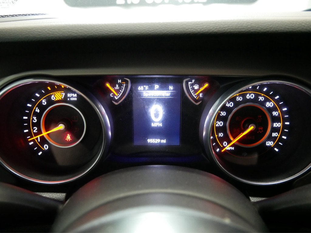 Used 2018 Jeep Wrangler Unlimited Sport S AWD/4WD image 13