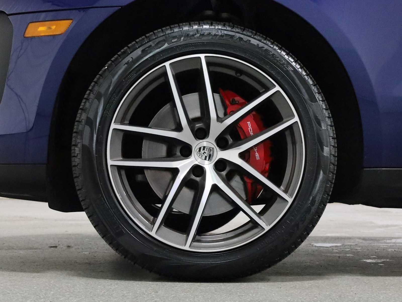 Certified 2023 Porsche Macan S AWD/4WD image 40