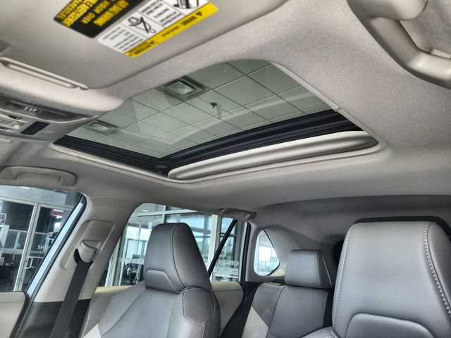 Used 2022 Toyota RAV4 XLE Premium FWD image 22