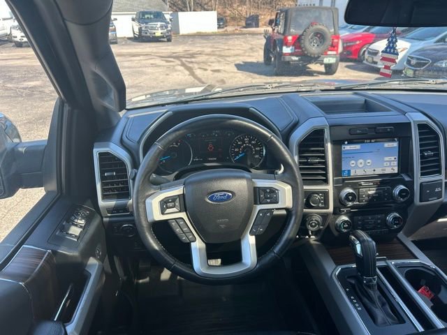 Used 2017 Ford F150 Lariat w/ Equipment Group 502A Luxury AWD/4WD image 19