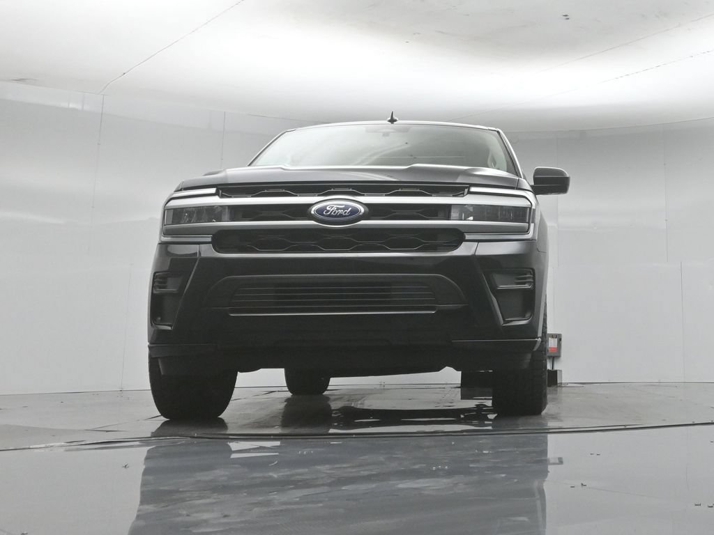 Certified 2024 Ford Expedition XLT AWD/4WD image 46