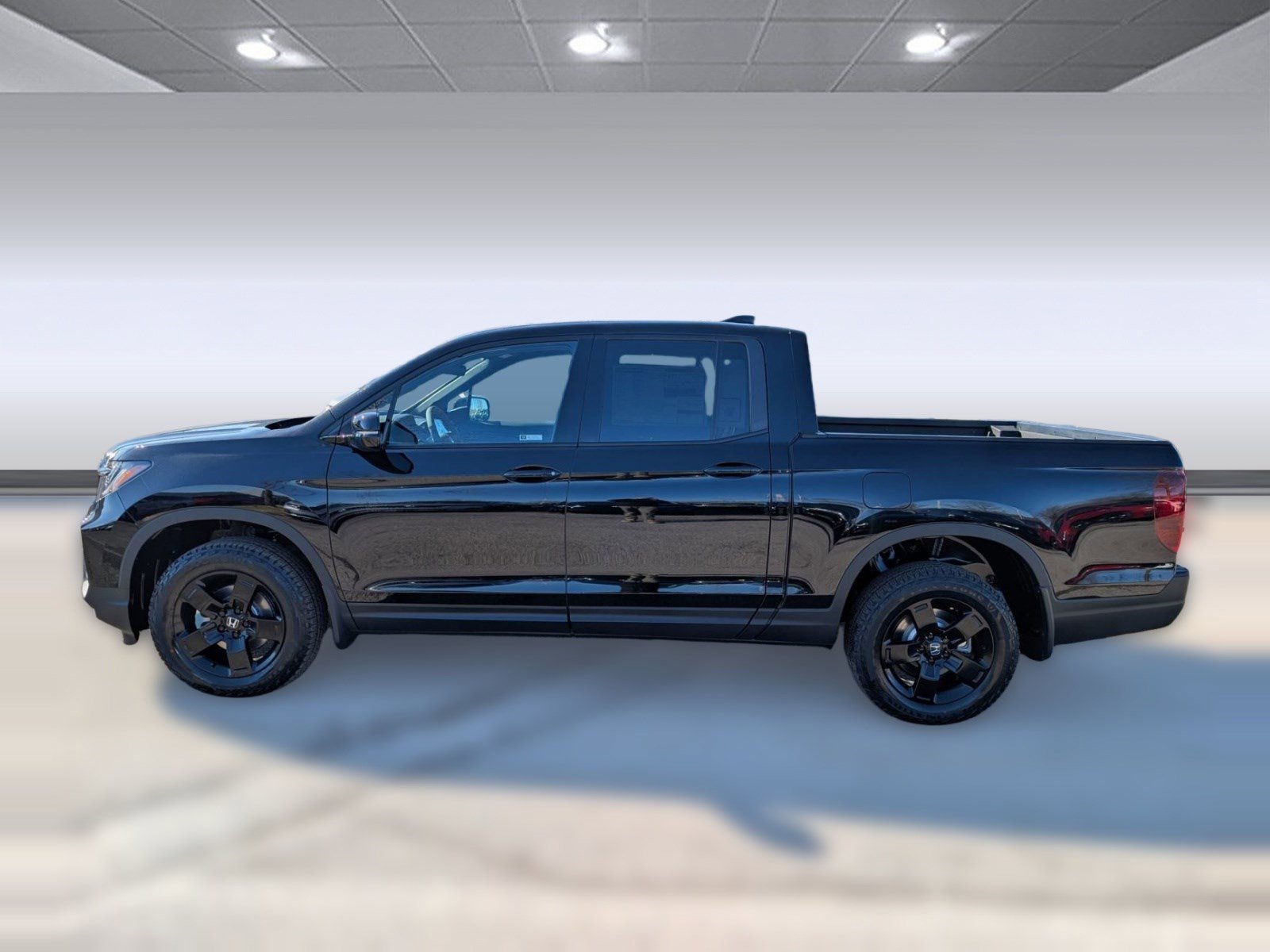 New 2026 Honda Ridgeline Black Edition image 2