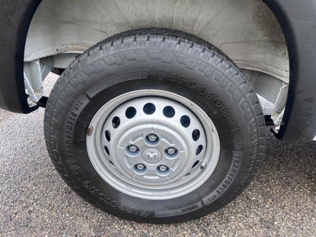 Used 2025 RAM ProMaster 2500 w/ Safety Group FWD image 20
