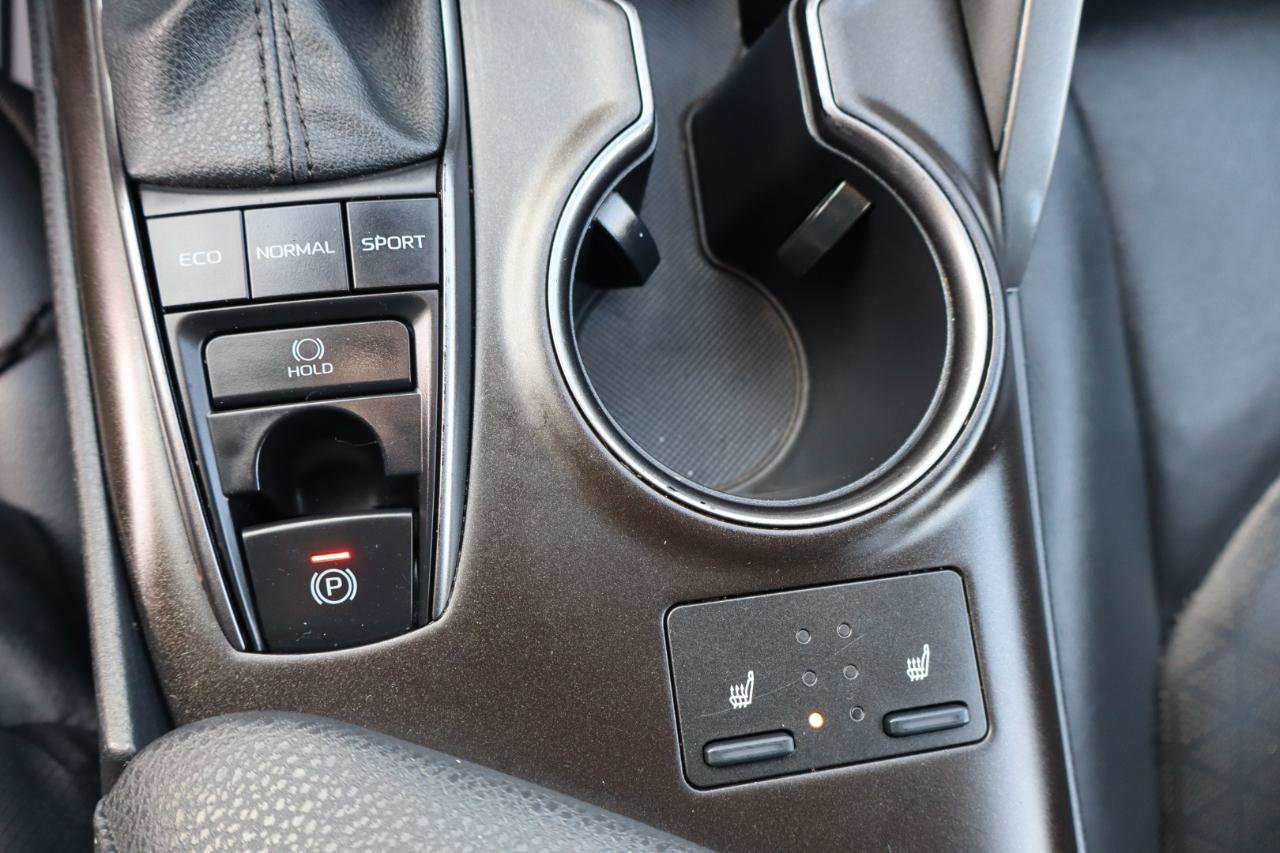 Used 2024 Toyota Camry XSE image 18