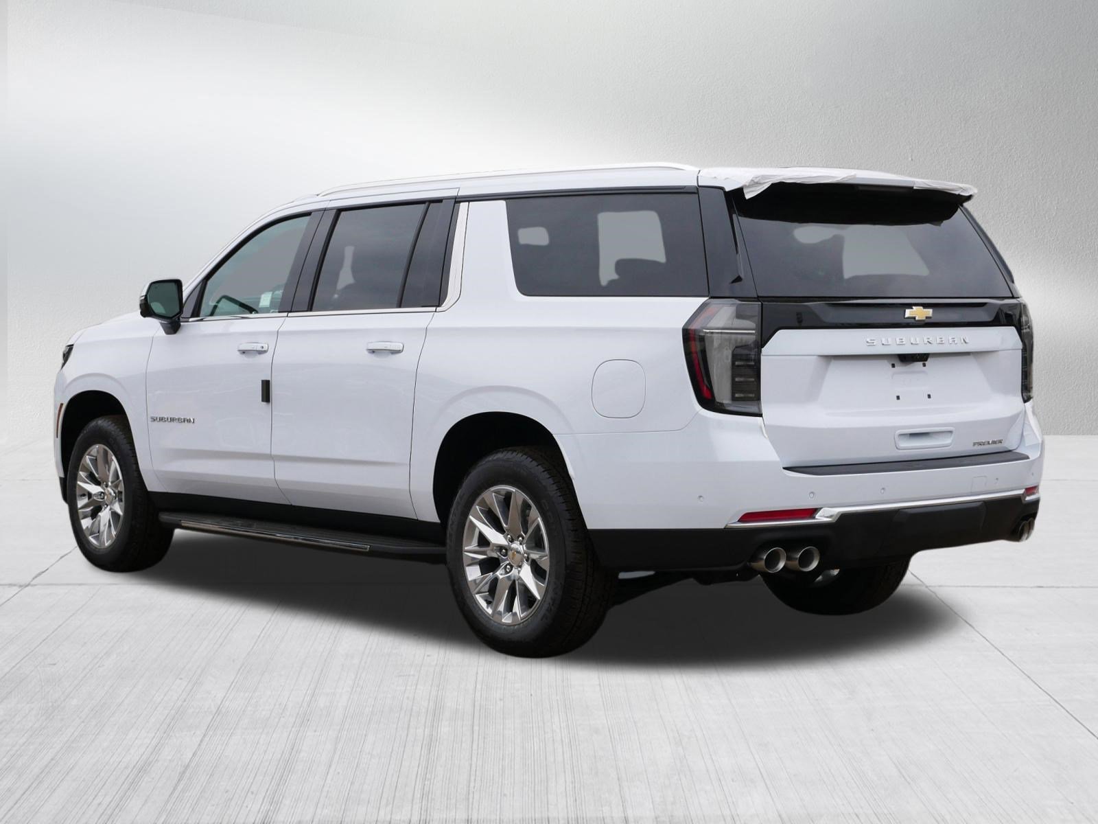 New 2026 Chevrolet Suburban Premier image 3