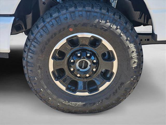 New 2026 Ford F350 Lariat w/ Tremor Off-Road Package image 10
